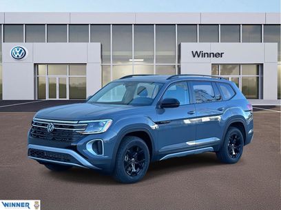 New 2026 Volkswagen Atlas Peak Edition