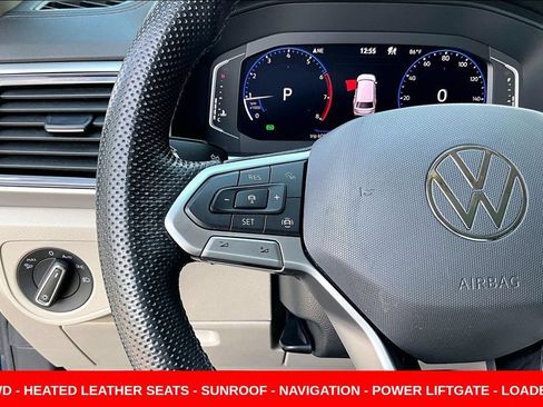 Used 2021 Volkswagen Atlas SEL R-Line AWD/4WD image 11
