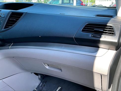 Used 2014 Honda CR-V LX image 18