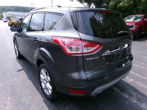 Used 2016 Ford Escape Titanium w/ Equipment Group 301A FWD image 7