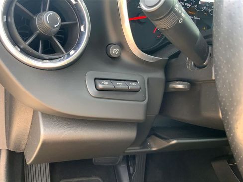 Used 2017 Chevrolet Camaro SS RWD image 33