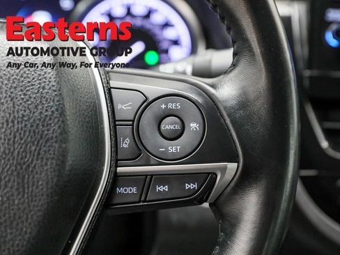 Used 2023 Toyota Camry XLE image 15