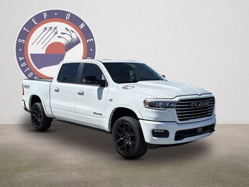 New 2026 RAM 1500 Laramie w/ Laramie Preferred Package AWD/4WD image 2