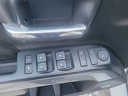 Used 2018 Chevrolet Silverado 1500 LT w/ All Star Edition image 22