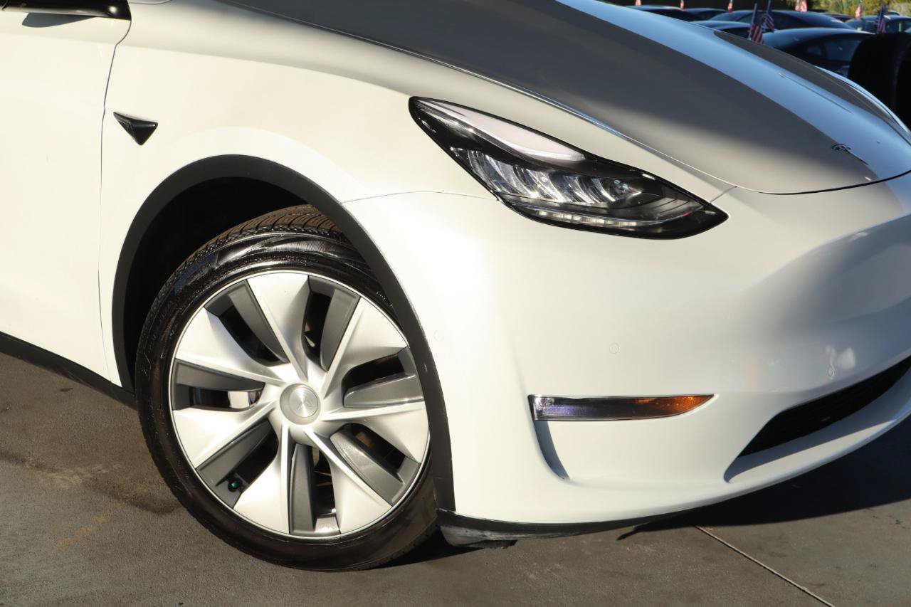 Used 2021 Tesla Model Y Long Range AWD/4WD image 4