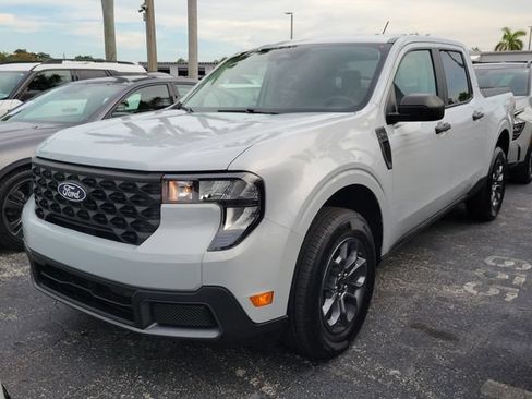 Used 2025 Ford Maverick XLT FWD image 32