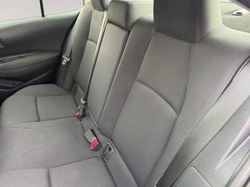 Used 2023 Toyota Corolla LE FWD image 13