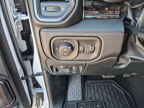 New 2026 RAM 1500 Limited AWD/4WD image 33