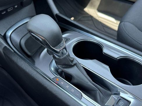 Used 2025 Chevrolet Malibu LT w/ LPO, Floor Liner Package FWD image 19