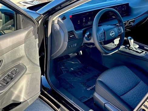 New 2026 Nissan Sentra SV w/ SV Convenience Package FWD image 6