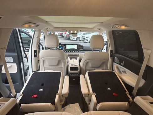 Certified 2023 Mercedes-Benz GLS 450 4MATIC image 35