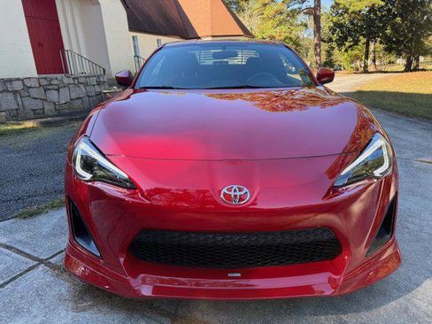 Used 2013 Scion FR-S image 12