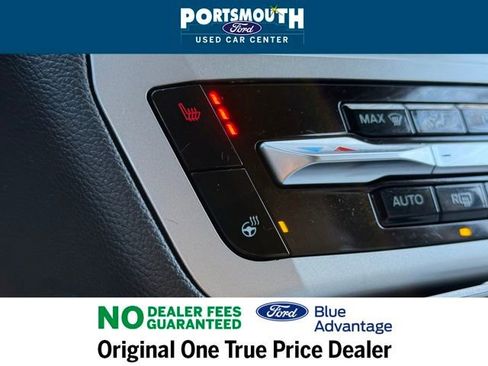 Used 2022 Ford Explorer XLT w/ Equipment Group 202A image 11