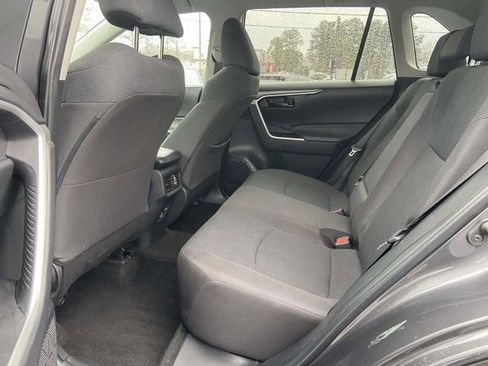 Used 2024 Toyota RAV4 LE image 9