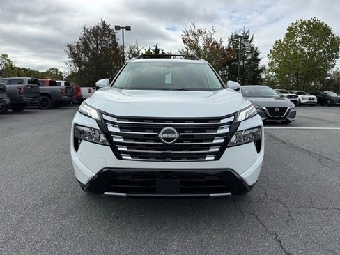 New 2026 Nissan Rogue Platinum w/ Platinum Premium Package image 3