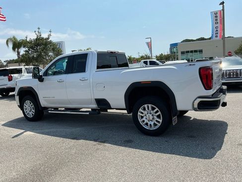 Used 2022 GMC Sierra 2500 SLT w/ SLT Premium Package image 4