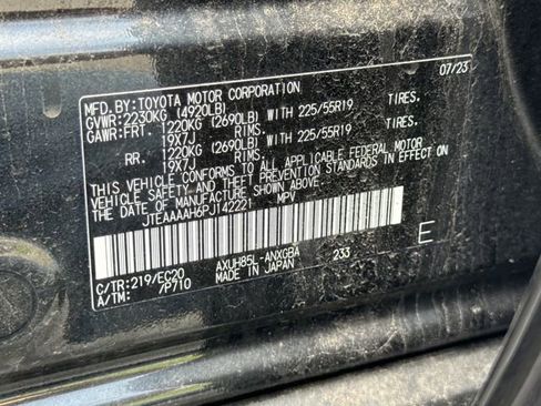 Used 2023 Toyota Venza Nightshade image 23