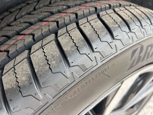 New 2026 Volkswagen Atlas SEL Premium R-Line AWD/4WD image 8