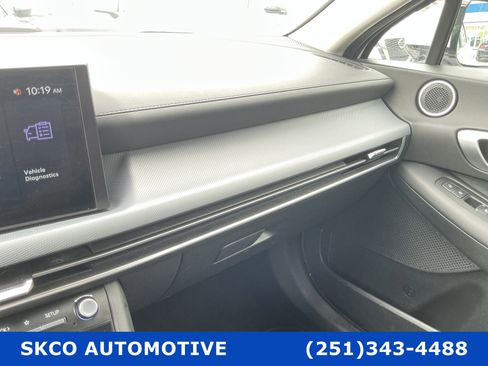 Used 2025 Hyundai Sonata SEL FWD image 24