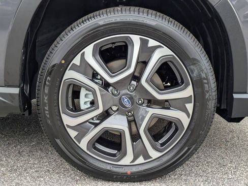 New 2026 Subaru Ascent Limited image 10