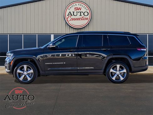 Used 2022 Jeep Grand Cherokee L Limited image 4