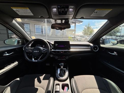 Used 2024 Kia Forte GT-Line w/ GT-Line Premium Package FWD image 18