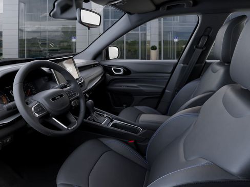 New 2026 Jeep Compass Limited AWD/4WD image 22