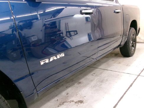 Used 2019 RAM 1500 Big Horn AWD/4WD image 4