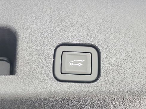 New 2026 GMC Acadia Denali w/ Super Cruise Package FWD image 55