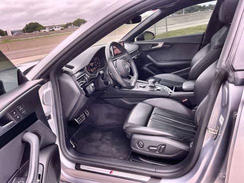 Used 2019 Audi A5 2.0T Prestige w/ Black Optic Plus Package AWD/4WD image 3