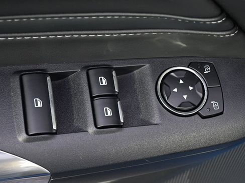 Used 2025 Ford Mustang GT Premium RWD image 30