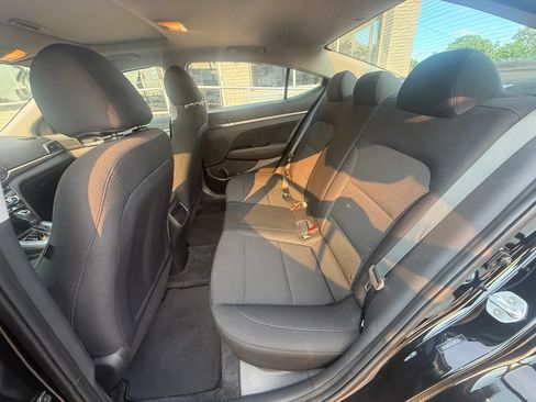 Used 2020 Hyundai Elantra Value Edition w/ Cargo Package (C1) FWD image 11