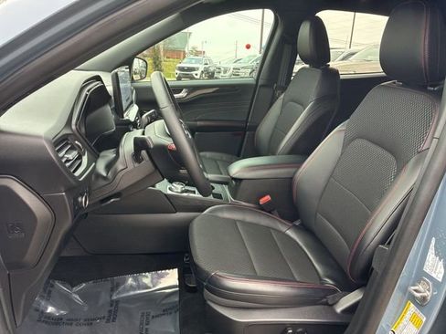 Used 2024 Ford Escape ST-Line w/ Tech Pack #1 image 17