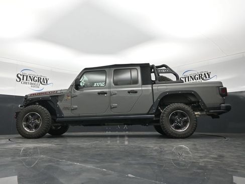 Used 2022 Jeep Gladiator Rubicon w/ Trailer Tow Package AWD/4WD image 32