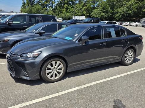 Used 2017 Lexus GS 200t RWD image 14