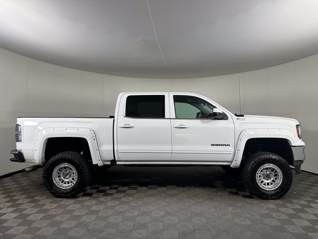 Used 2017 GMC Sierra 1500 SLE w/ SLE Value Package AWD/4WD image 6