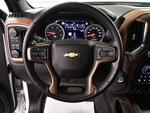 Used 2022 Chevrolet Silverado 3500 High Country w/ Safety Package II image 23