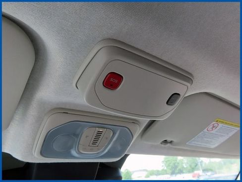 Used 2025 RAM ProMaster 2500 w/ Convenience Group FWD image 13