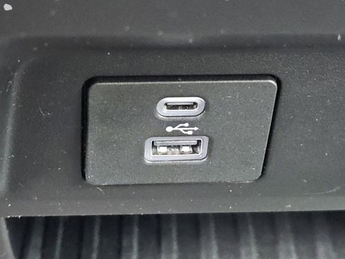 Used 2021 Ford F250 XL w/ Power Equipment Group AWD/4WD image 14