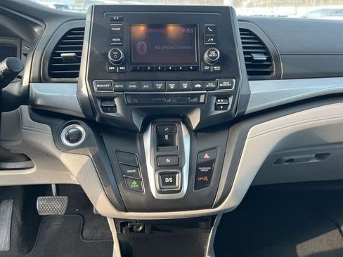 Used 2019 Honda Odyssey LX image 21