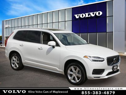Used 2022 Volvo XC90 T5 Momentum