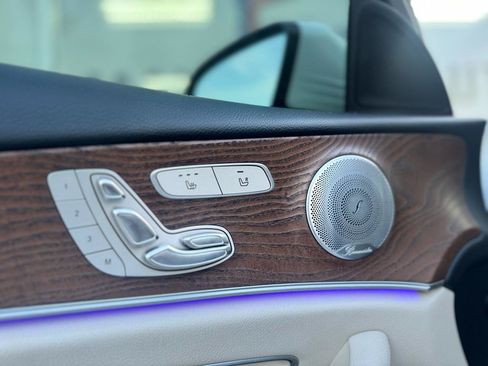 Used 2017 Mercedes-Benz E 300 w/ Premium 1 Package image 43
