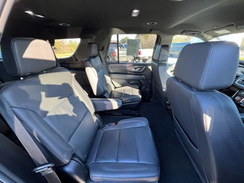Used 2023 Chevrolet Tahoe LT image 14