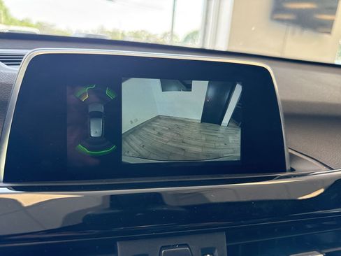 Used 2018 BMW X1 xDrive28i w/ Convenience Package AWD/4WD image 16