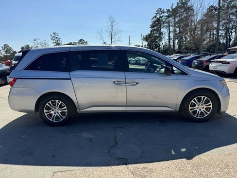 Used 2013 Honda Odyssey EX image 4