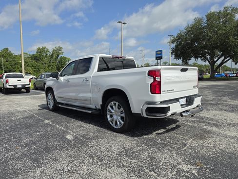 Used 2022 Chevrolet Silverado 1500 High Country AWD/4WD image 7