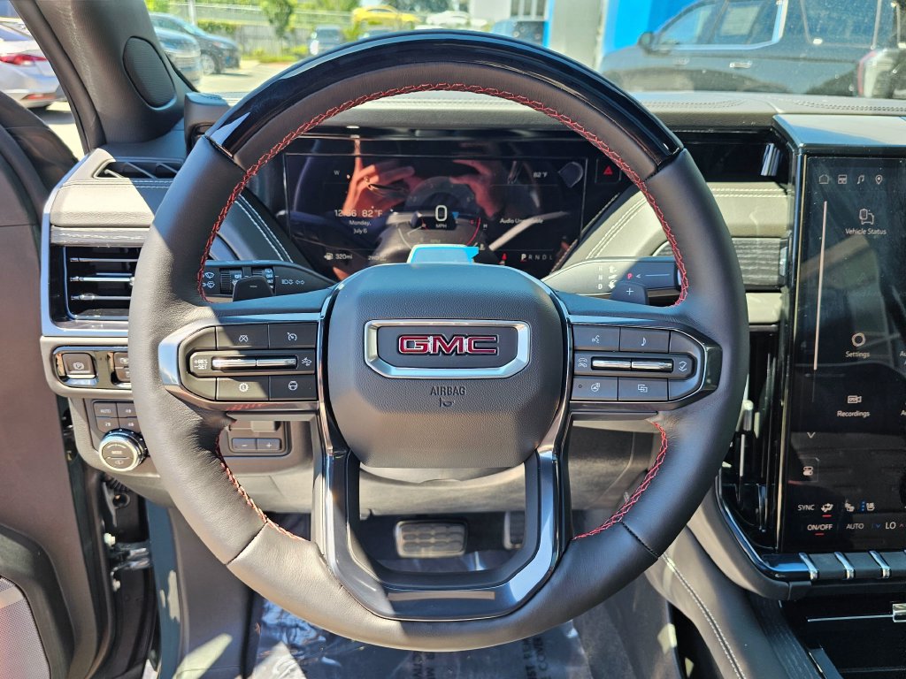 Used 2026 GMC Yukon XL AT4 Ultimate AWD/4WD image 28