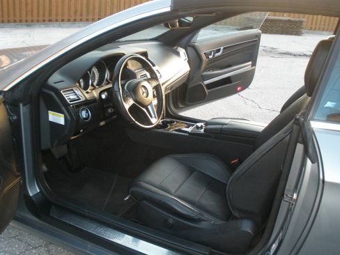 Used 2014 Mercedes-Benz E 350 Cabriolet image 22