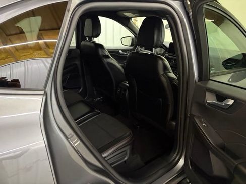 Used 2024 Ford Escape ST-Line AWD/4WD image 15