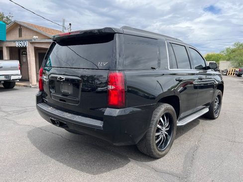 Used 2015 Chevrolet Tahoe LT w/ Luxury Package image 3